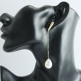 Classy Pearl Droplet  Earring